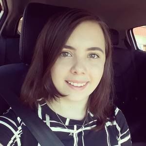 Meet your Posher, Danielle